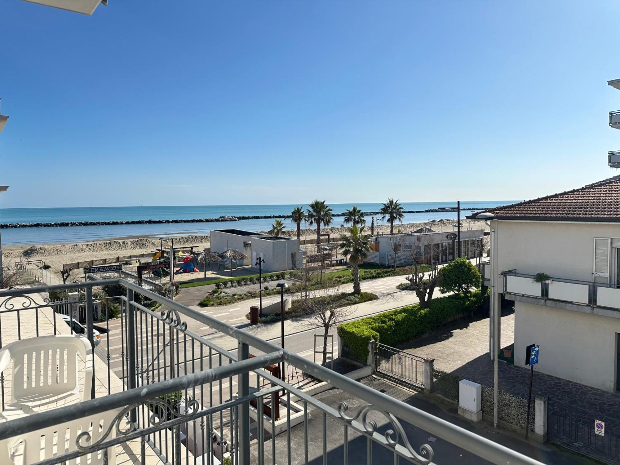Hotel Alcazar Rimini Exterior photo